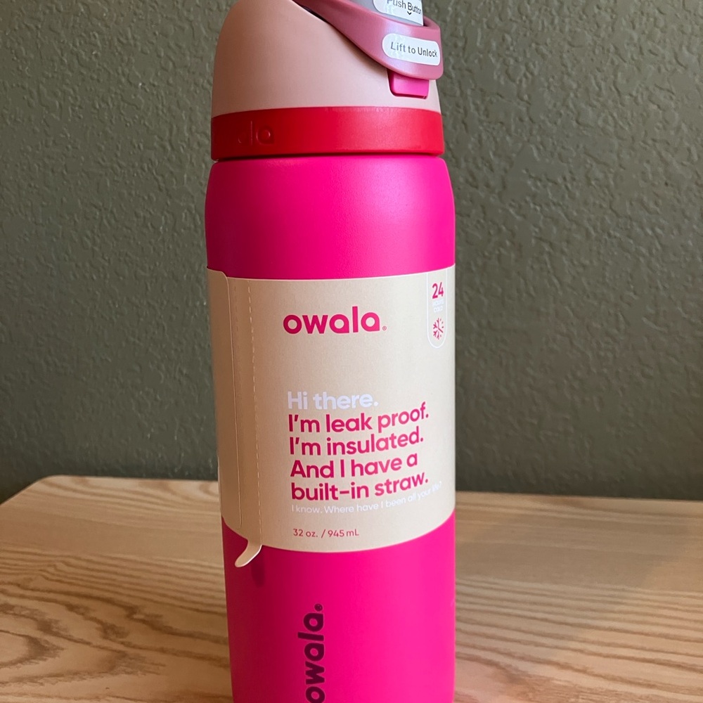 Owala Pink Insulated Water Bottle 32 oz